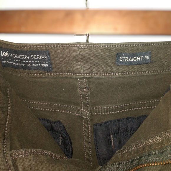 Lee Modern Series Straight Fit size 12 - Picture 3 of 5